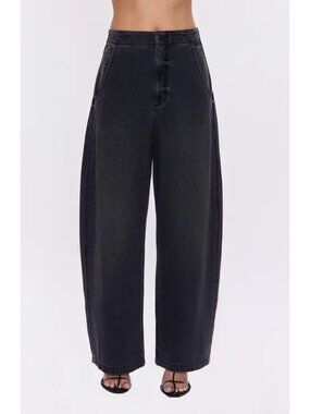 PISTOLA Lottie Jeans High Rise Relaxed Bowed Leg Barrel Shape 26 MSRP $208 NWT